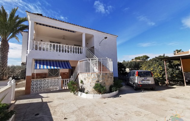 Chalet independiente - Venta - San Fulgencio - 3089