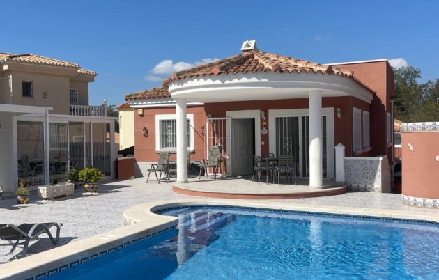 Chalet independiente - Venta - San Fulgencio - Urb. La Marina