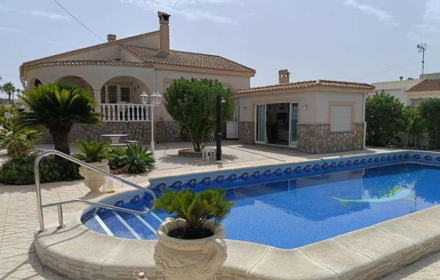 Detached house - Sale - San Fulgencio - Urb. La Marina