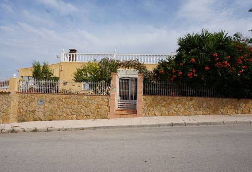 Einfamilienhaus - Sale - San Fulgencio - Urb. La Marina