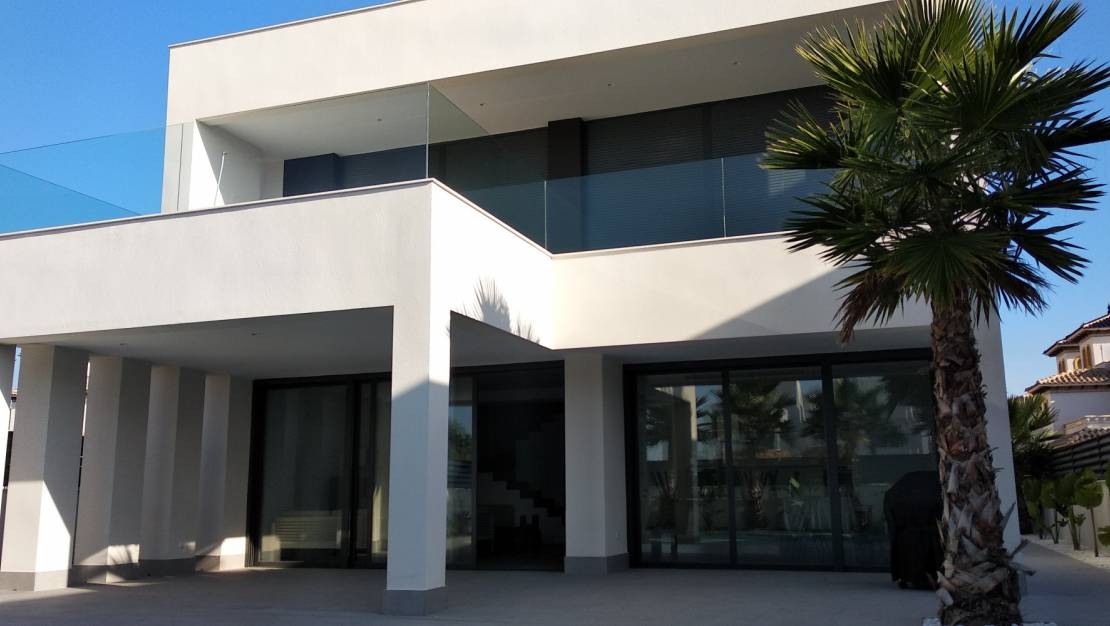 New Build - Luxusvilla - Elche - El Pinet 