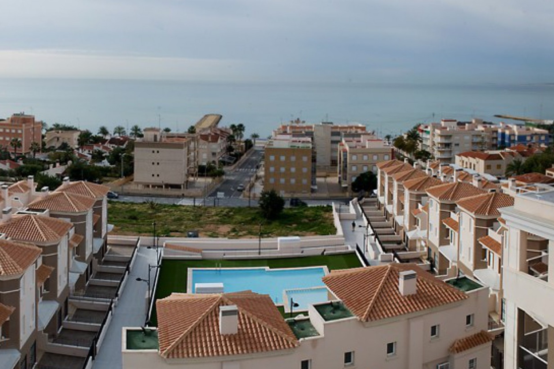 Nueva construcción  - Casa adosada - Santa Pola - Santa Pola, Playa Lisa