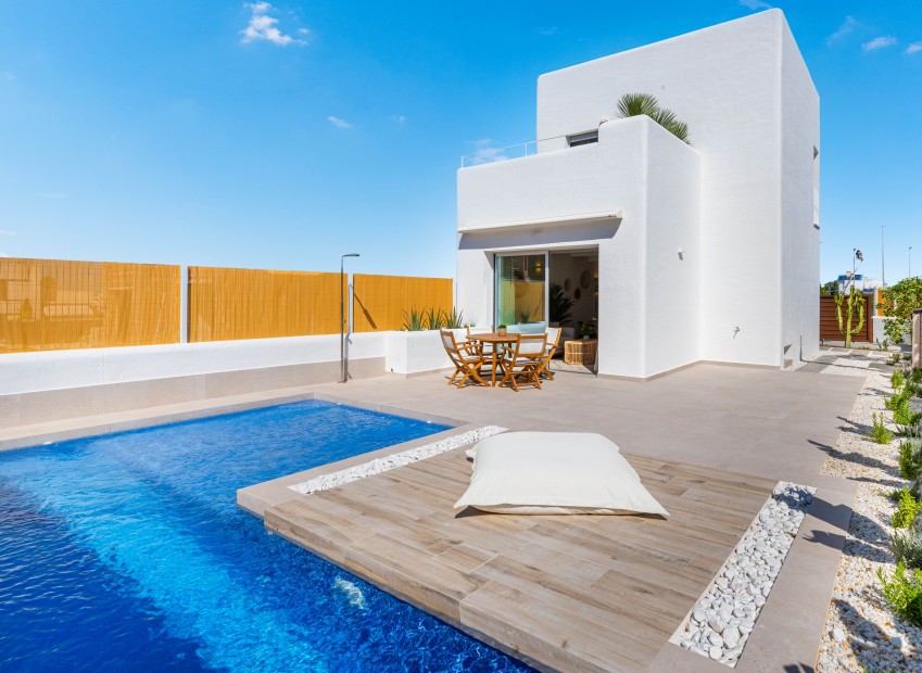 Nueva construcción  - Chalet independiente - San Fulgencio