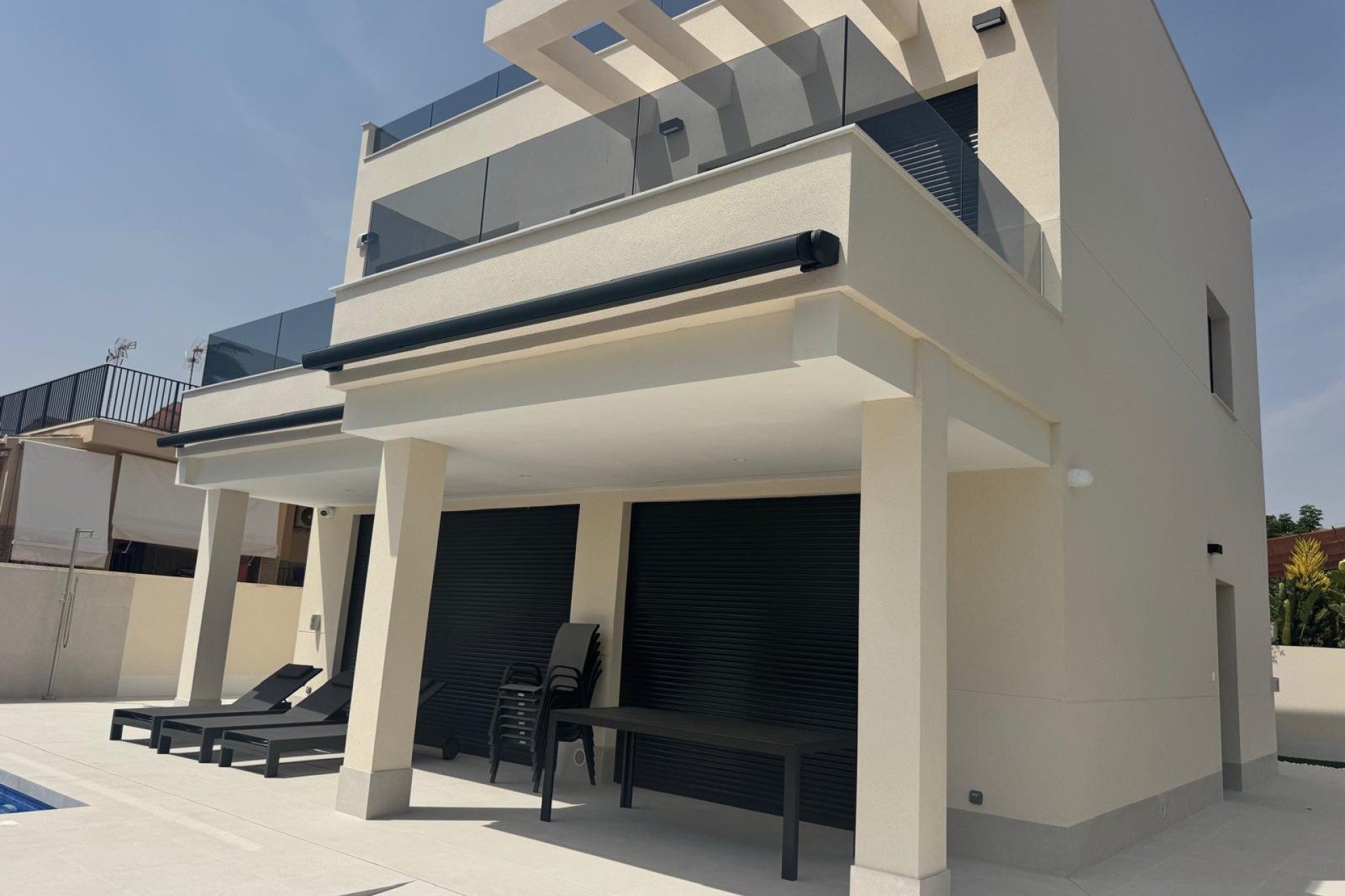 Sale - Detached house - Guardamar del Segura - Urbanization Buenavista