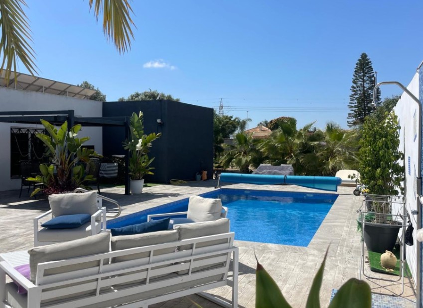Sale - Detached house - San Fulgencio - La Marina