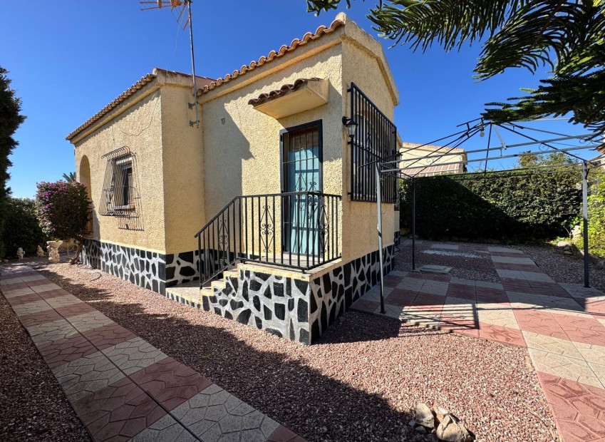 Sale - Detached house - San Fulgencio - Urb. La Marina