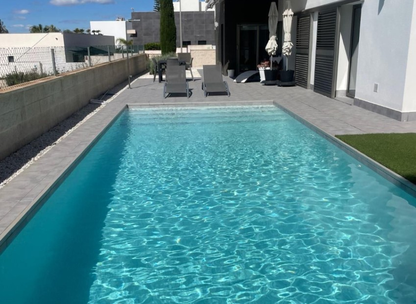 Sale - Detached house - San Fulgencio - Urb. La Marina