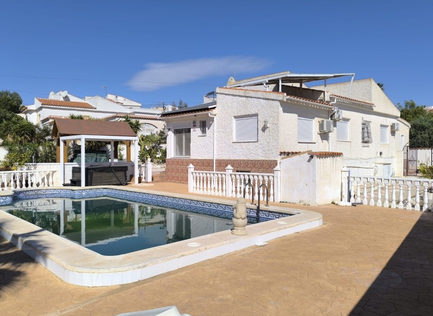 Sale - Detached house - San Fulgencio - Urb. La Marina