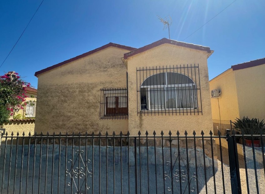Sale - Einfamilienhaus - San Fulgencio - Urb. La Marina