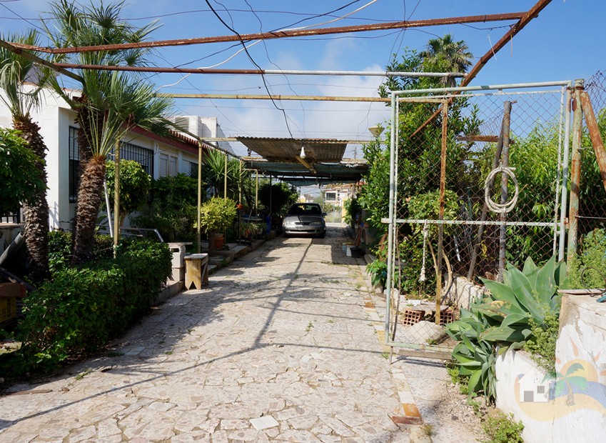 Sale - Finca - San Fulgencio - Urb. Oasis