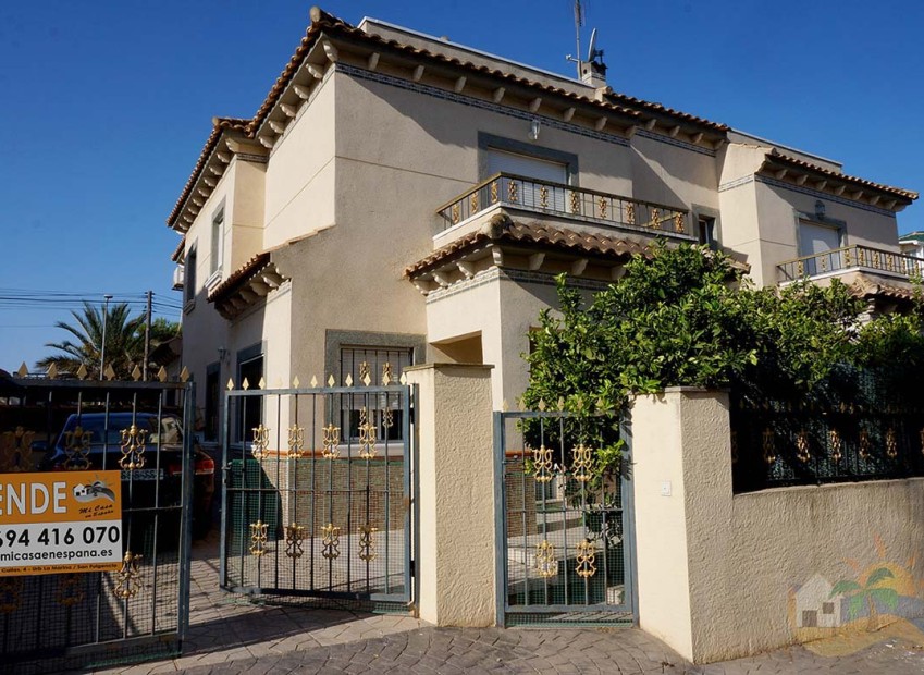 Sale - Quad - San Fulgencio - Urb. Oasis