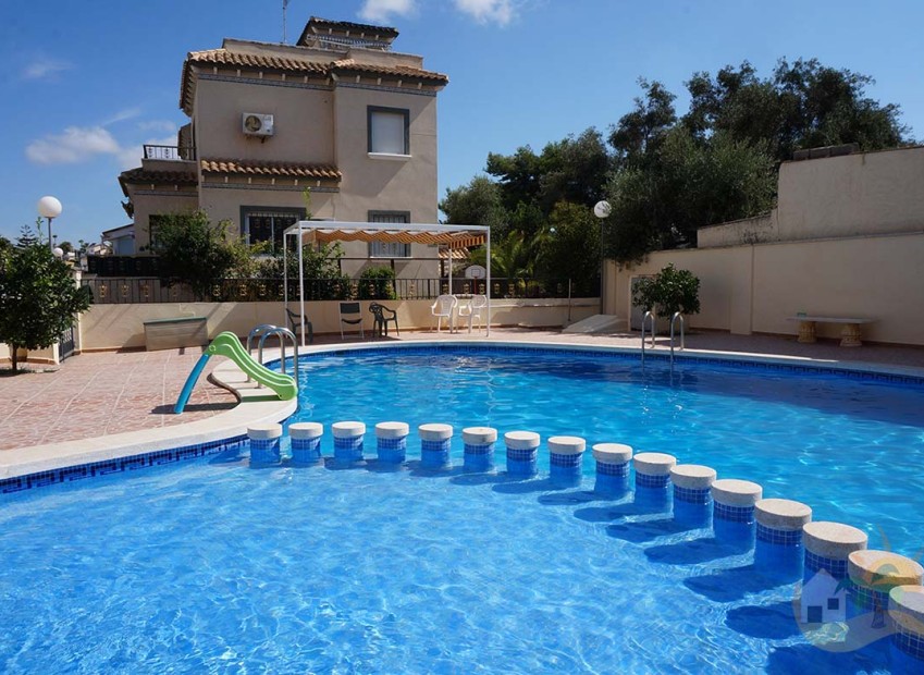 Sale - Quad - San Fulgencio - Urb. Oasis