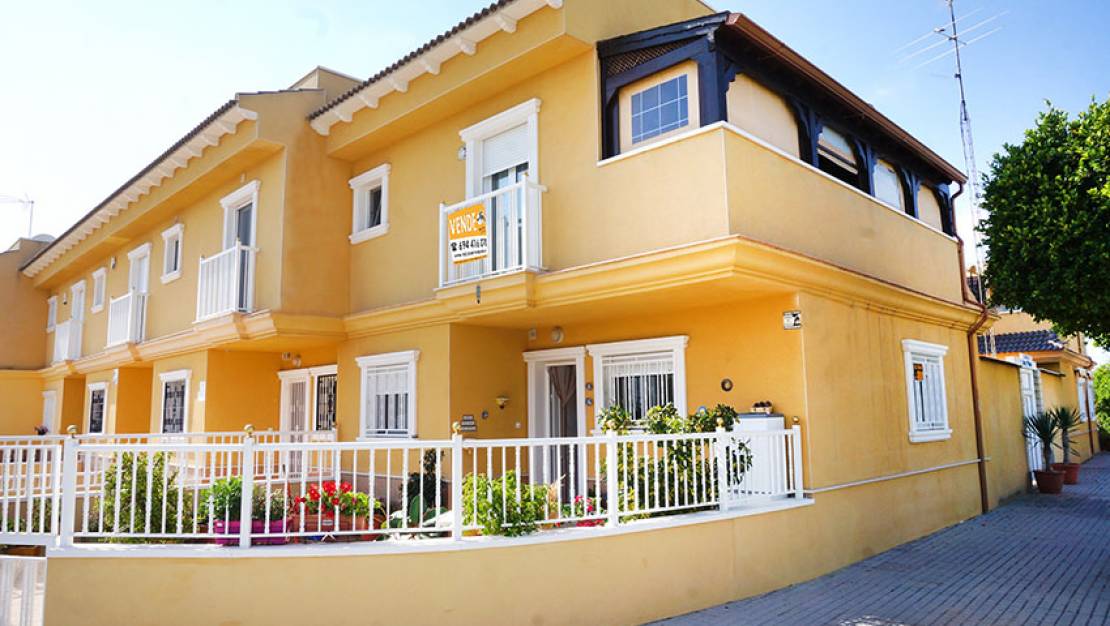Sale - Terraced house - Elche - La Marina