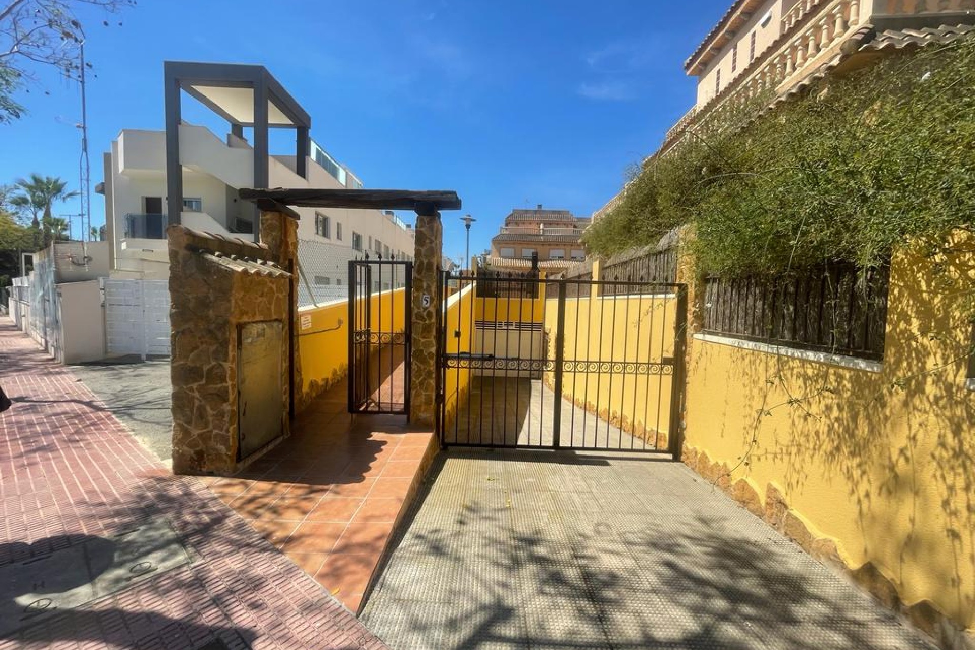 Sale - Terraced house - Guardamar del Segura - Guardamar