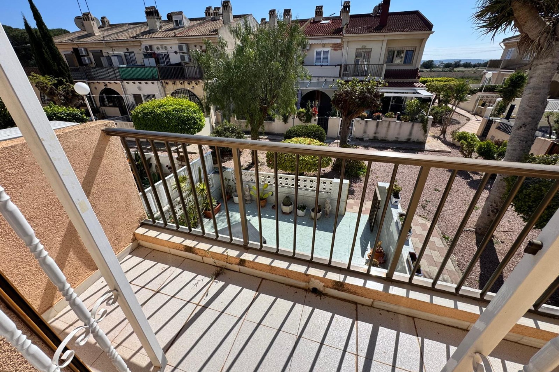 Sale - Terraced house - Guardamar del Segura - Urbanization Buenavista