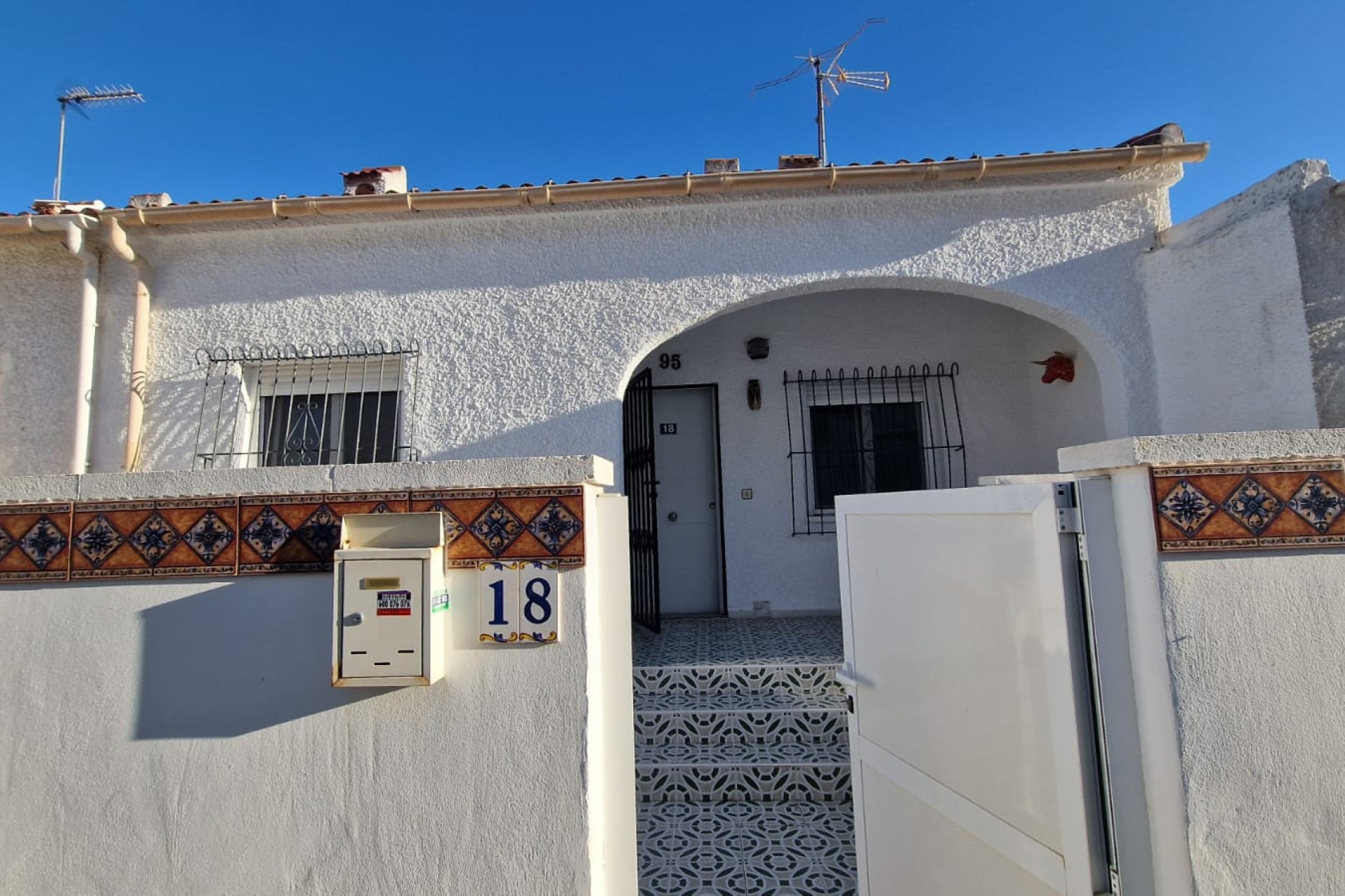 Sale - Terraced house - San Fulgencio - Urb. La Marina