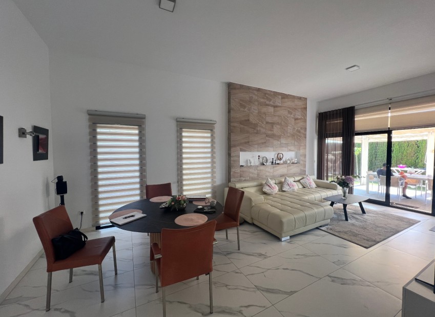 Sale - Villa - San Fulgencio - Urb. La Marina