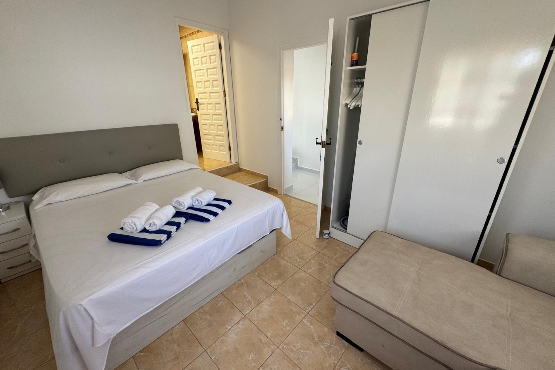 Sale - Villa - Torrevieja - North Torrevieja