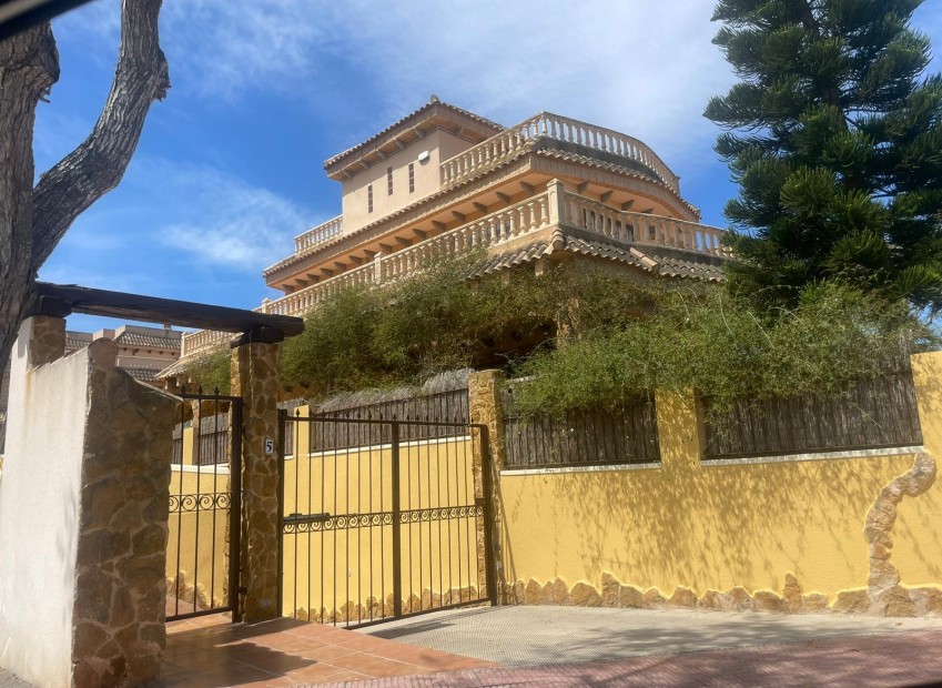 Venta - Casa adosada - Guardamar del Segura - Guardamar 