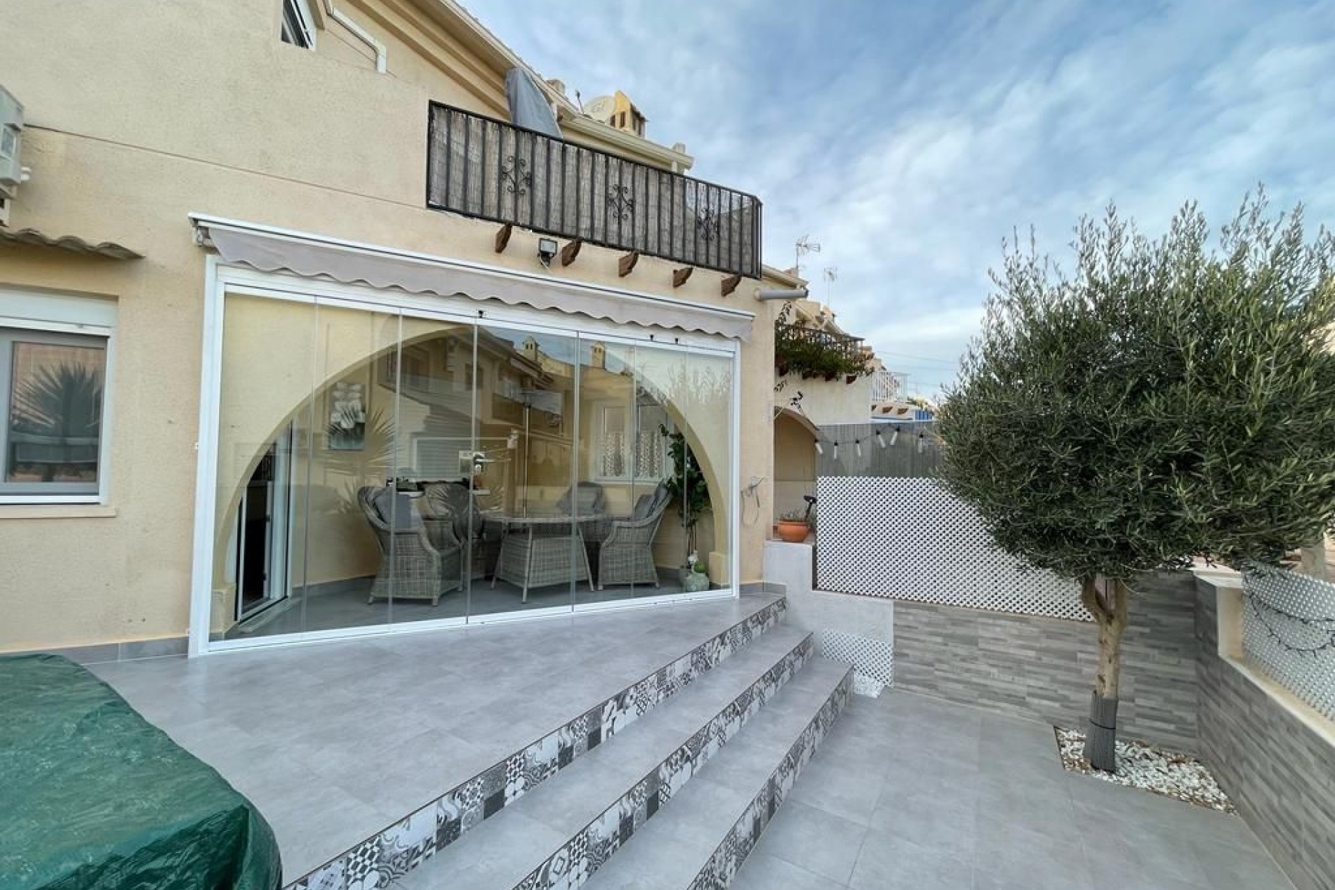 Venta - Casa adosada - Guardamar del Segura - Urbanización Buenavista