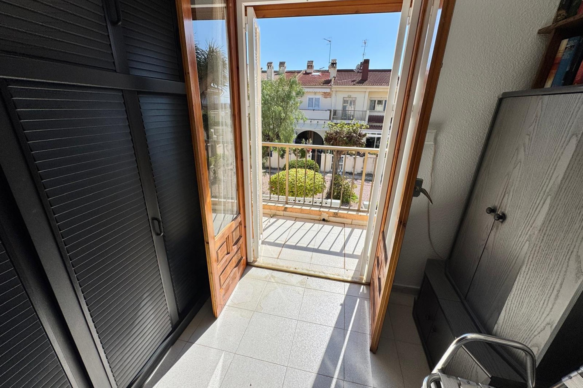 Venta - Casa adosada - Guardamar del Segura - Urbanización Buenavista