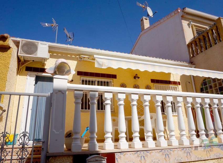Venta - Casa adosada - San Fulgencio - Urb. La Marina