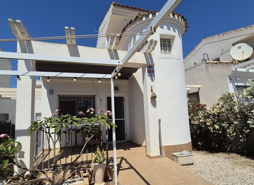 Venta - Casa adosada - San Fulgencio - Urb. La Marina