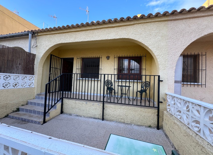 Venta - Casa adosada - San Fulgencio - Urb. La Marina
