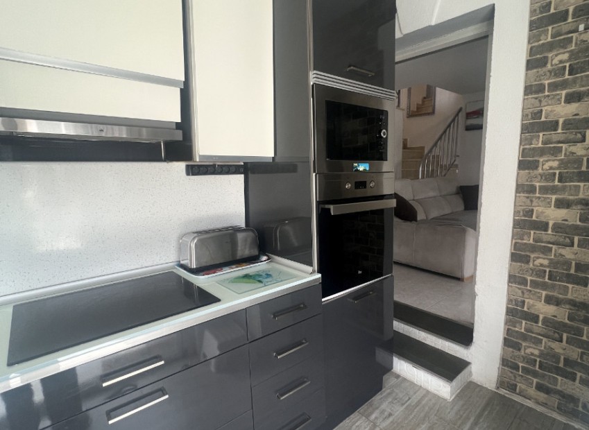 Venta - Casa adosada - San Fulgencio - Urb. Oasis