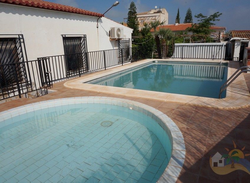 Venta - Casa de campo - San Fulgencio - Urb. Oasis