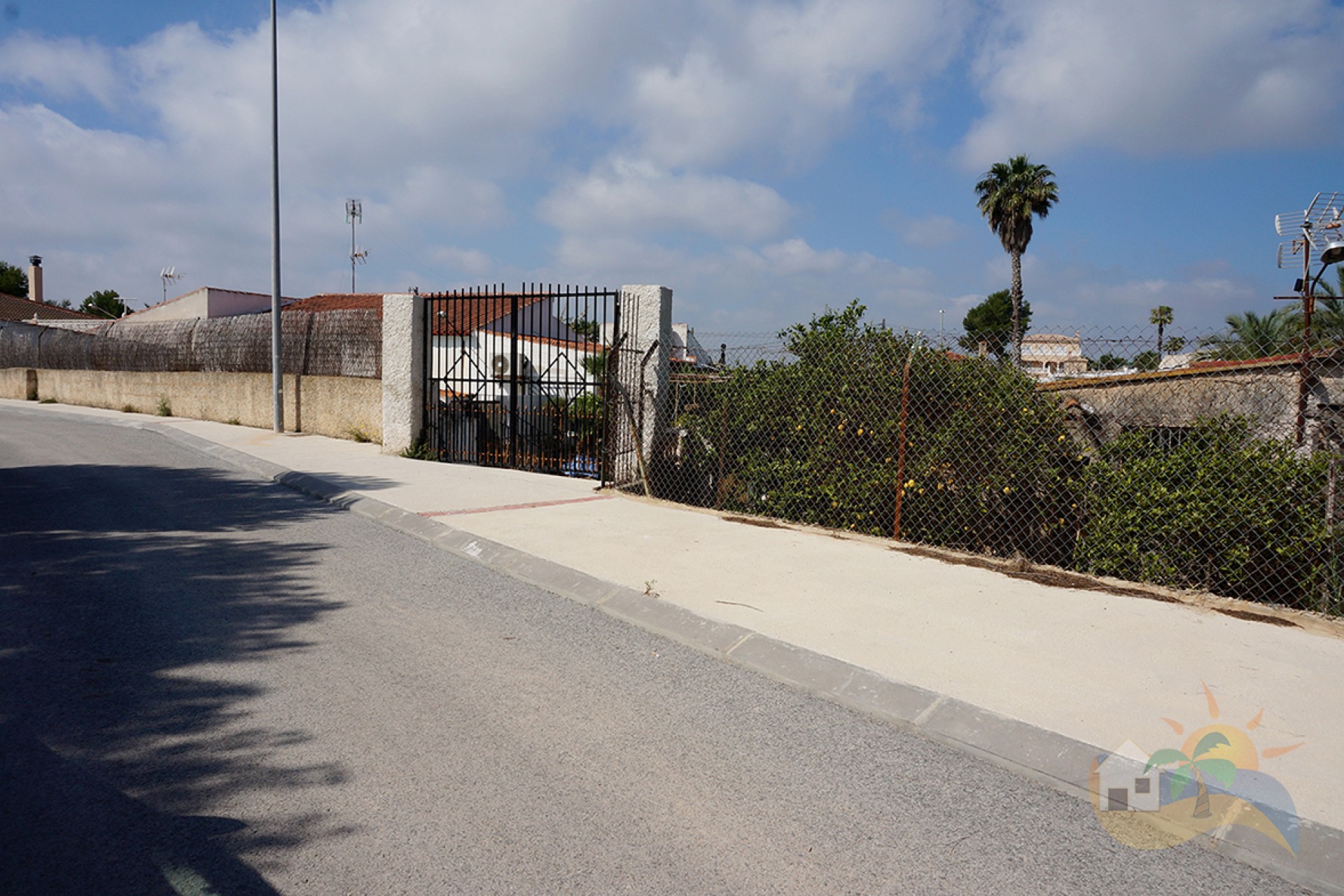 Venta - Casa de campo - San Fulgencio - Urb. Oasis