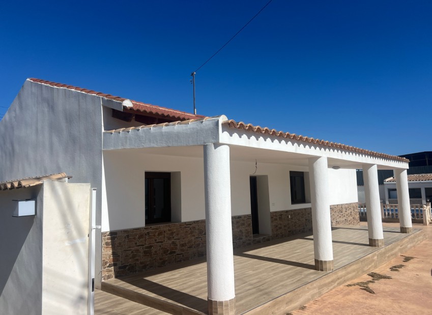 Venta - Chalet independiente - Dolores