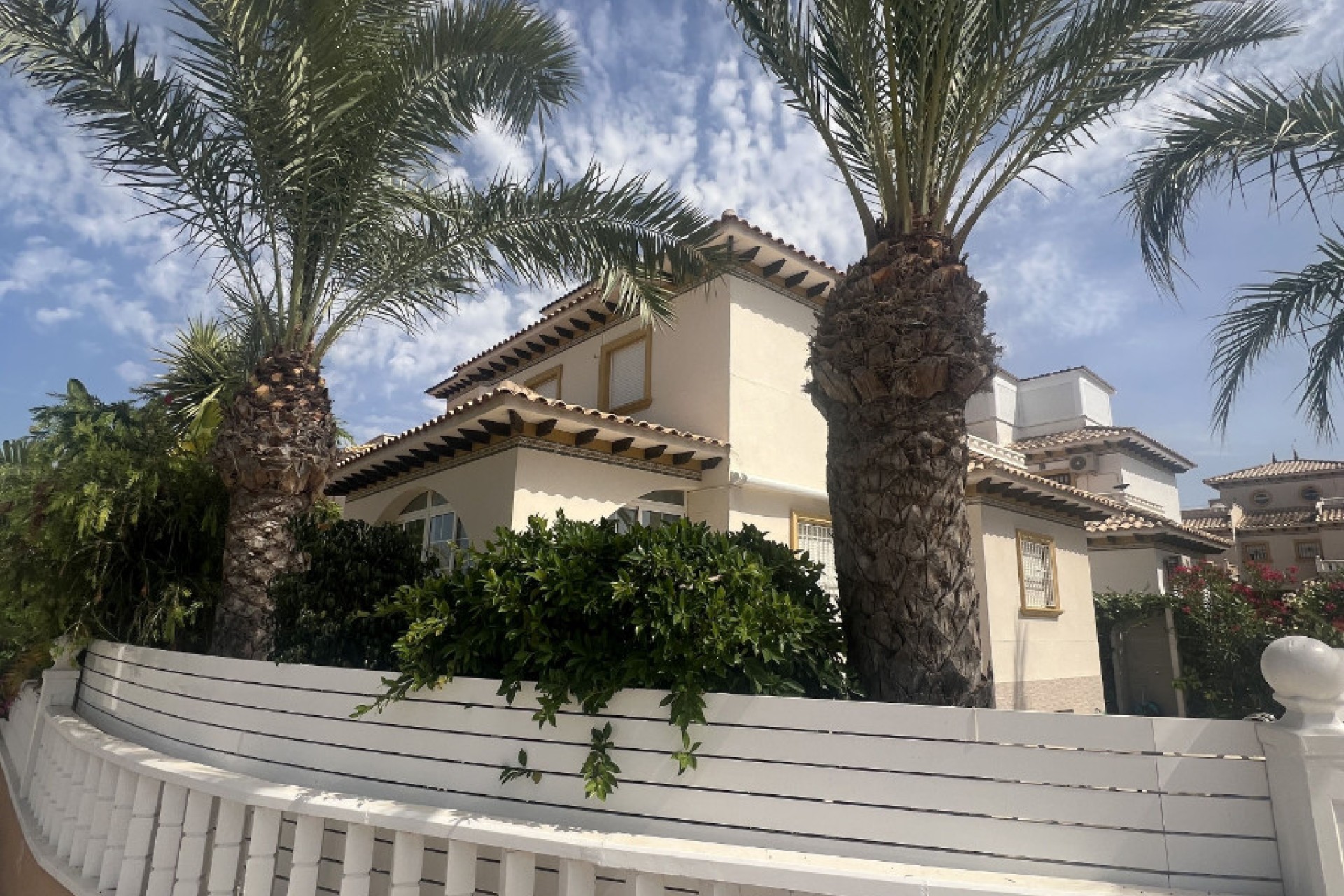 Venta - Chalet independiente - Elche - El Pinet 