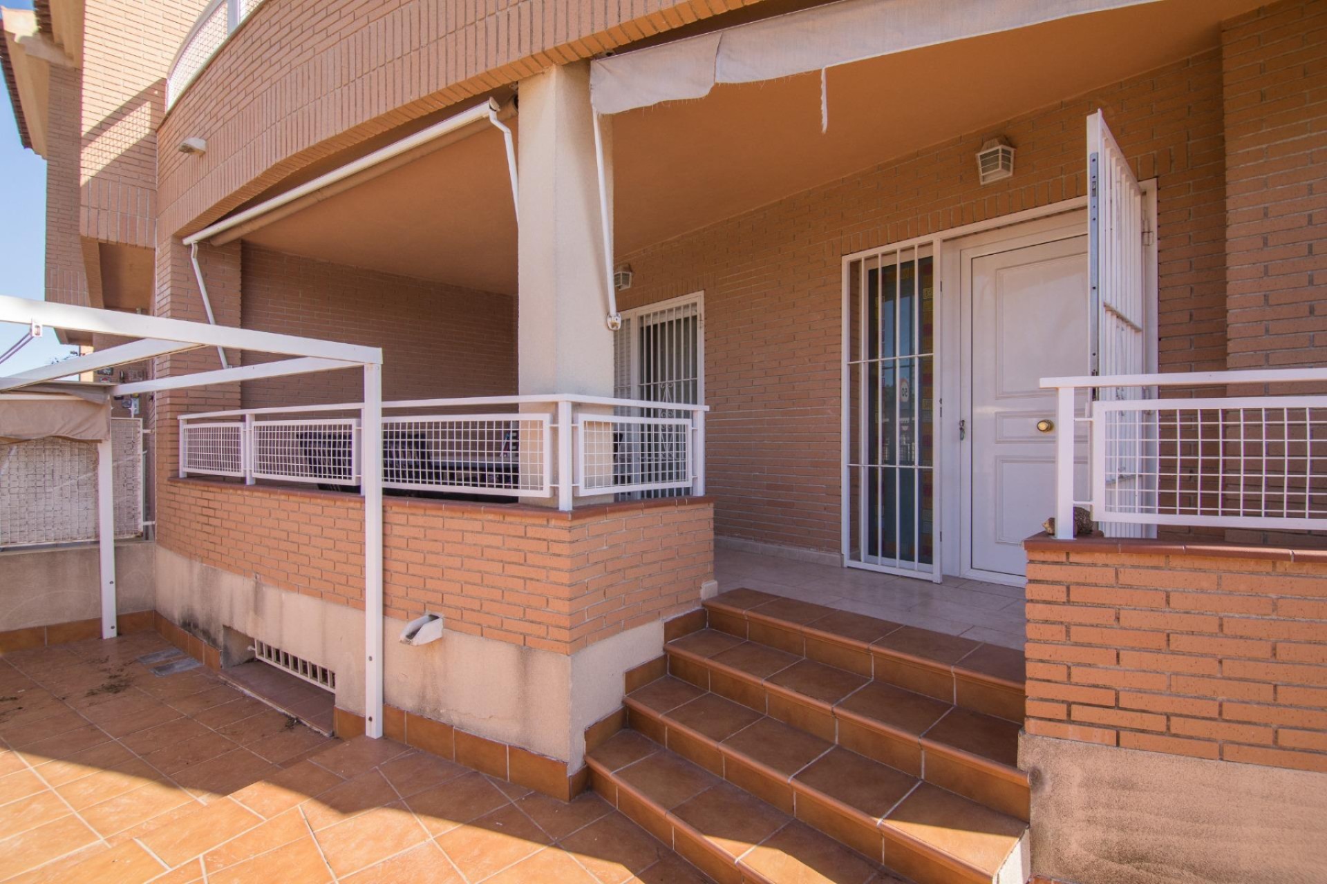 Venta - Chalet independiente - Elche - La Marina