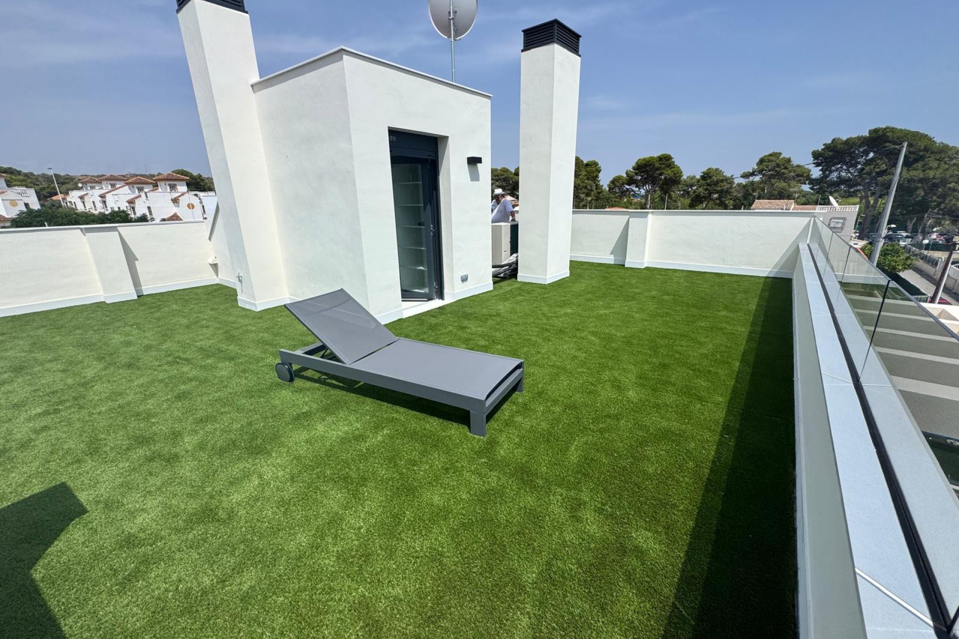 Venta - Chalet independiente - Guardamar del Segura - Urbanización Buenavista