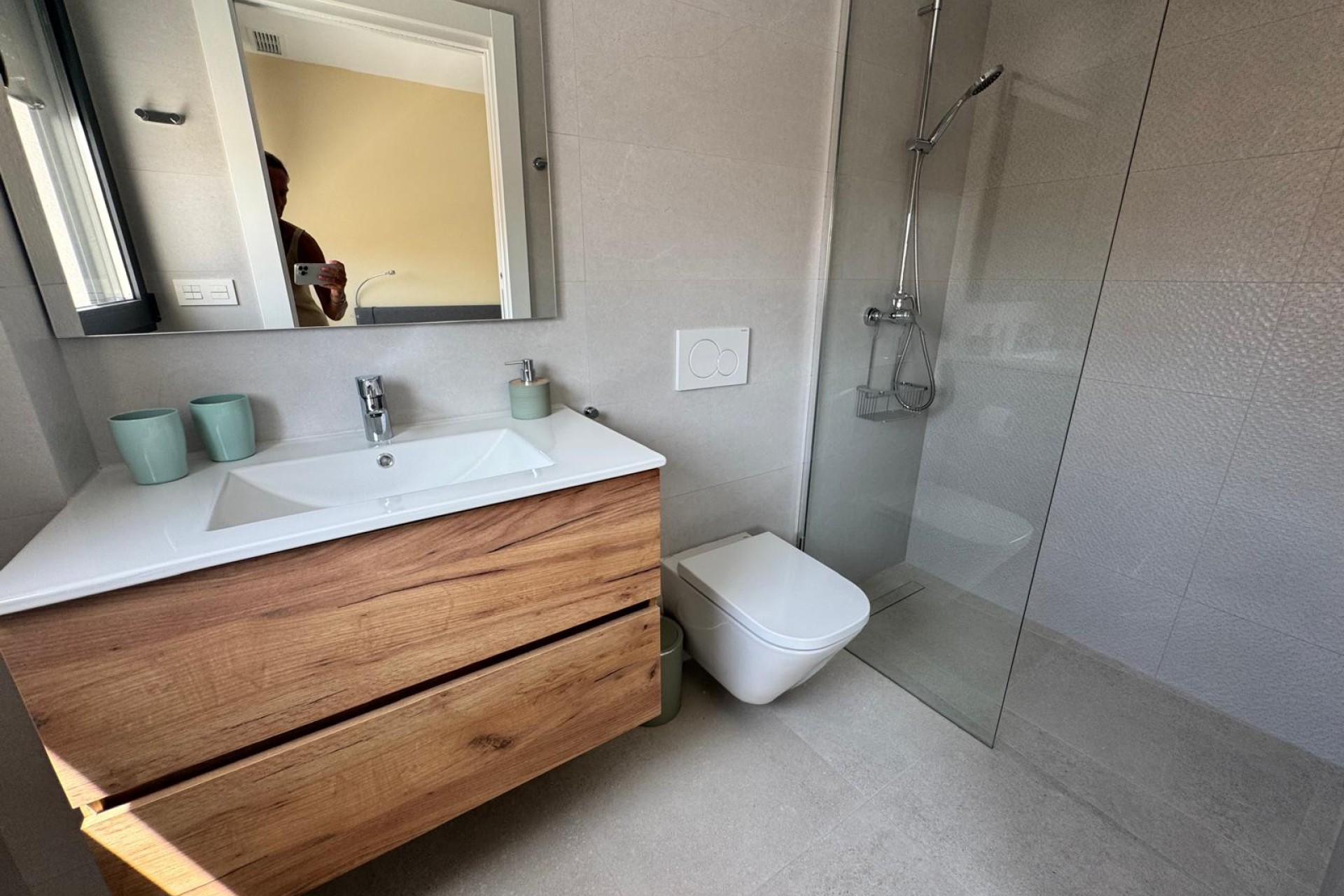 Venta - Chalet independiente - Guardamar del Segura - Urbanización Buenavista