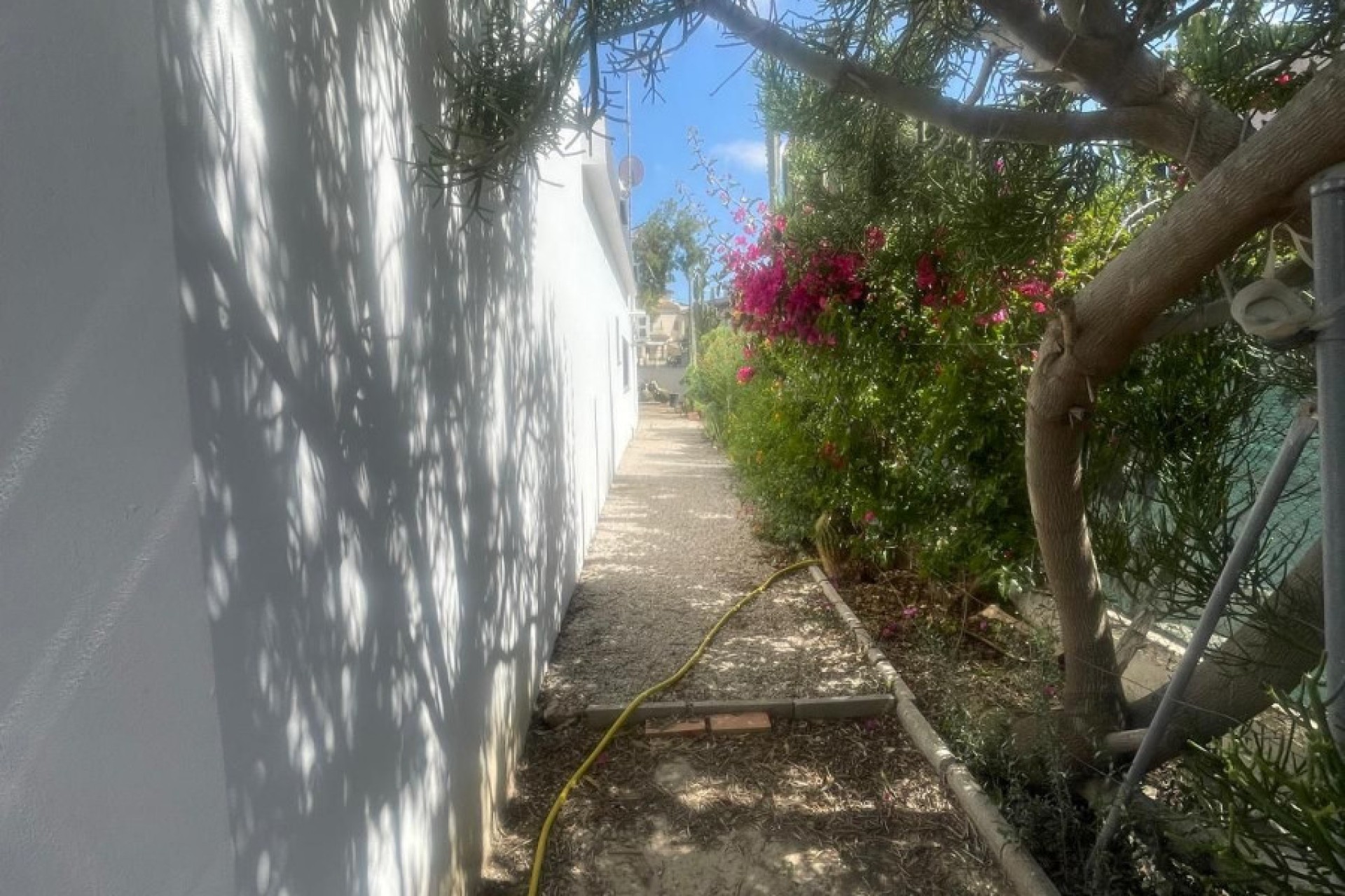 Venta - Chalet independiente - San Fulgencio - La Marina
