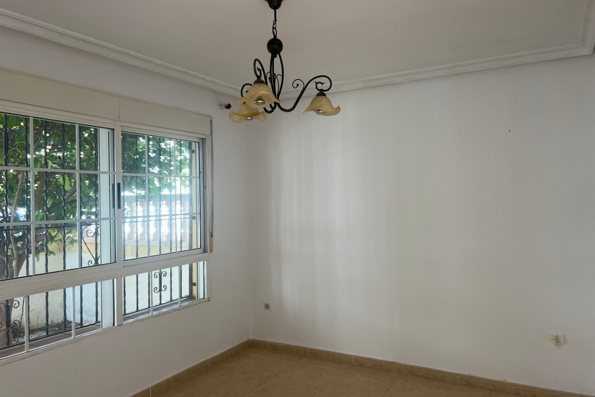 Venta - Chalet independiente - San Fulgencio - Urb. La Marina