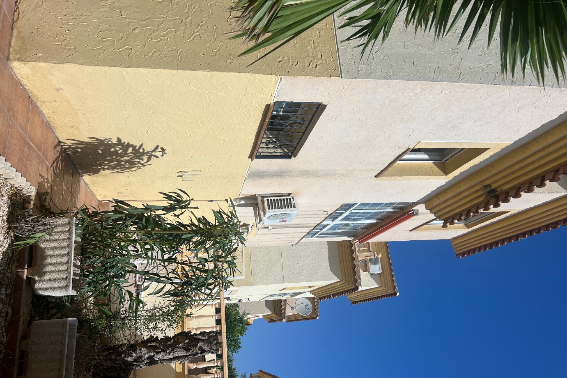 Venta - Chalet independiente - San Fulgencio - Urb. La Marina