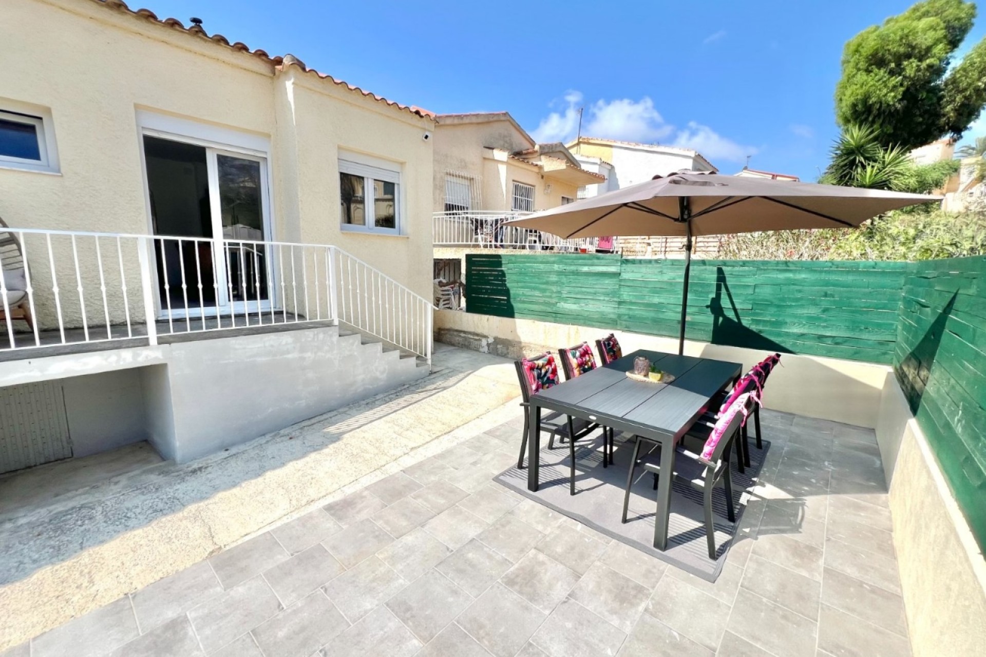 Venta - Chalet independiente - San Fulgencio - Urb. La Marina