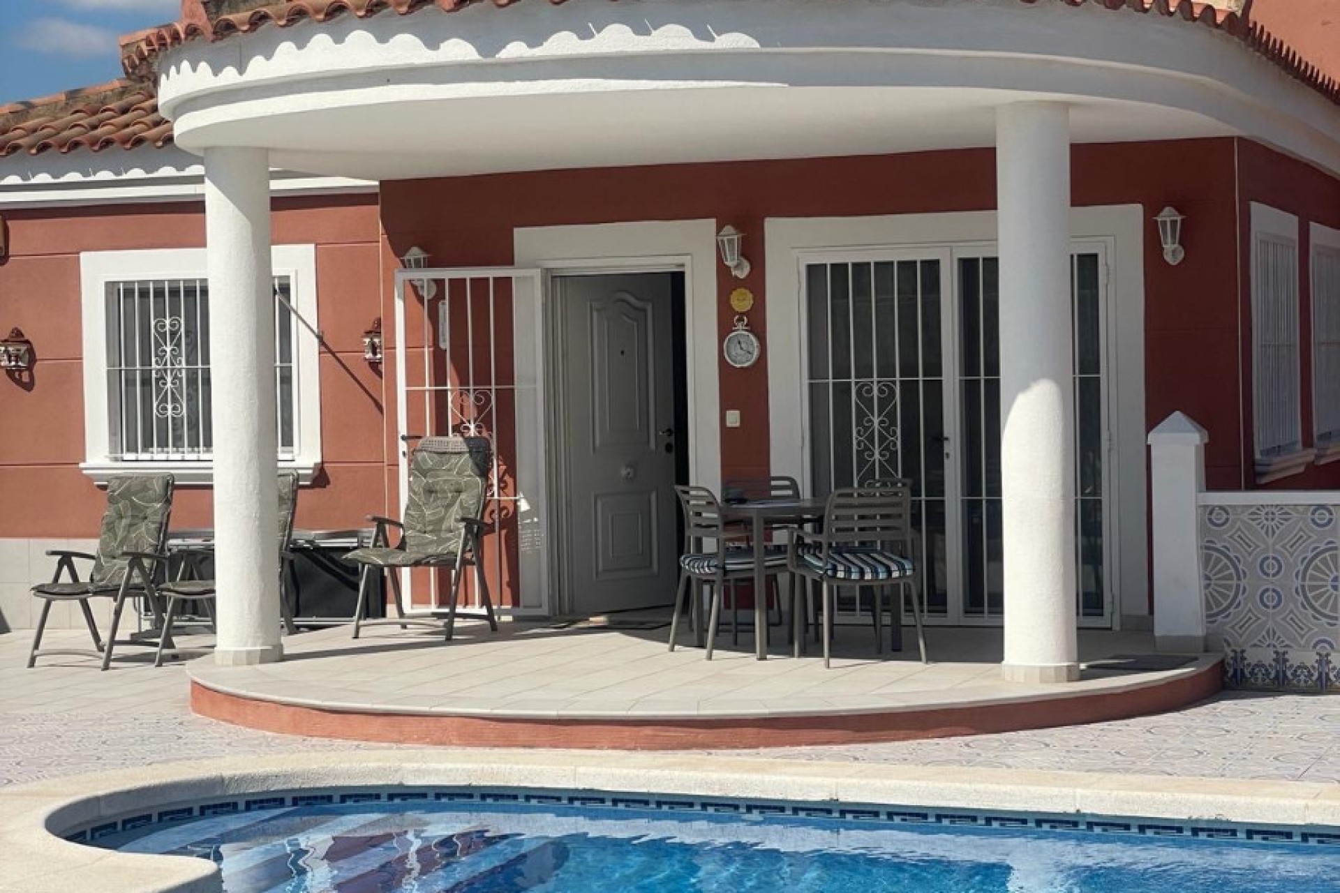 Venta - Chalet independiente - San Fulgencio - Urb. La Marina