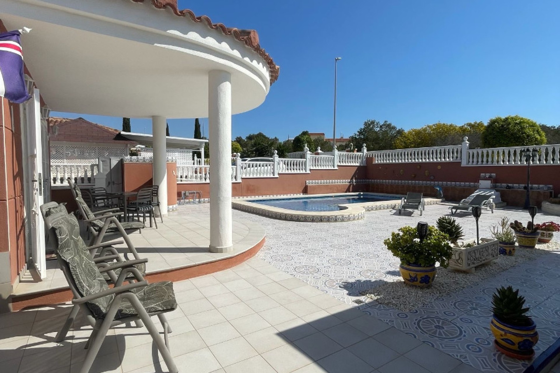 Venta - Chalet independiente - San Fulgencio - Urb. La Marina