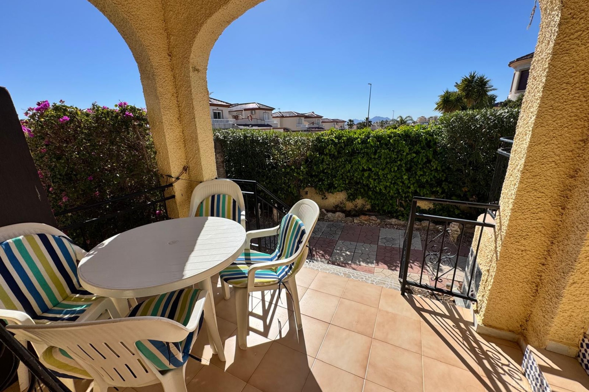 Venta - Chalet independiente - San Fulgencio - Urb. La Marina