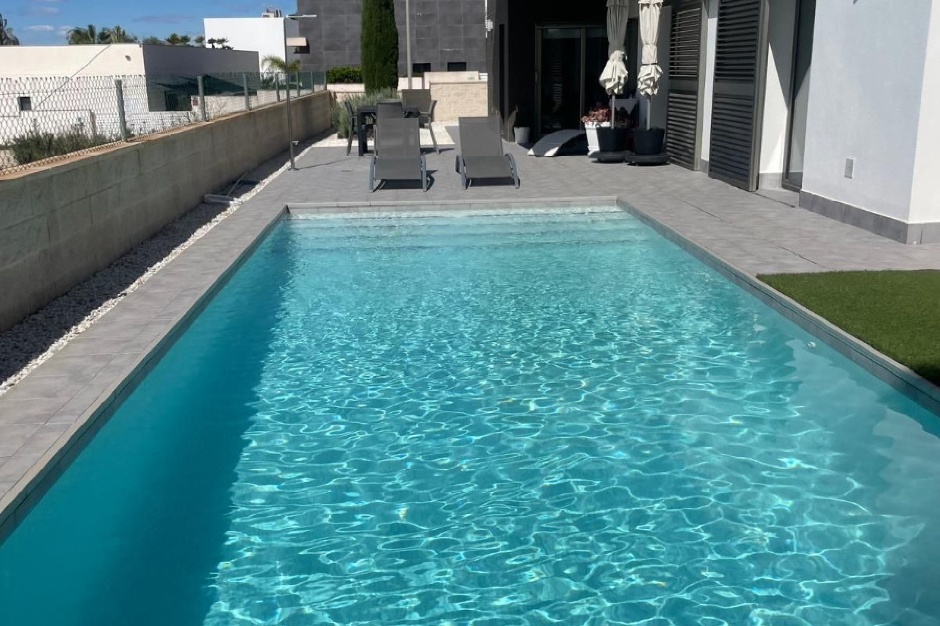 Venta - Chalet independiente - San Fulgencio - Urb. La Marina