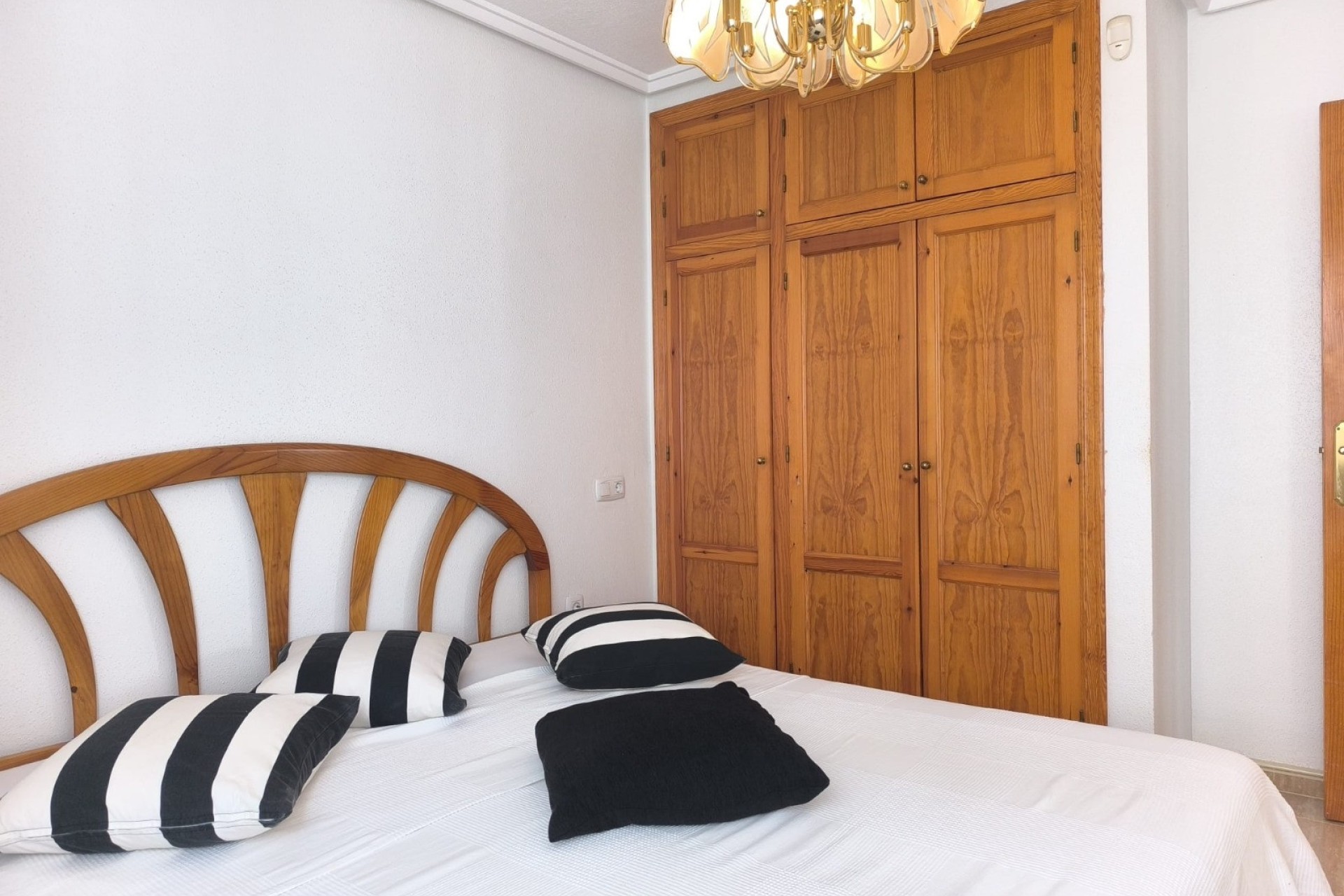 Venta - Chalet independiente - San Fulgencio - Urb. La Marina