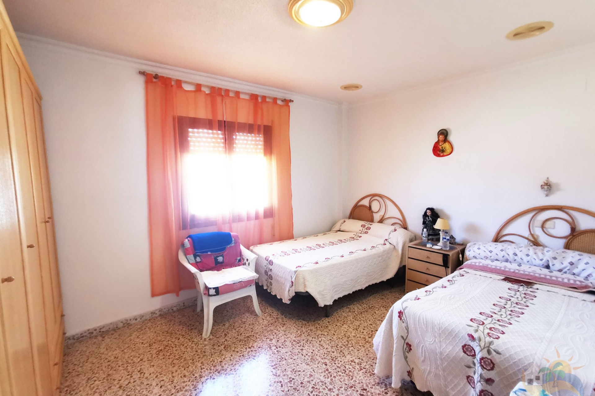 Venta - Chalet independiente - San Fulgencio - Urb. Oasis