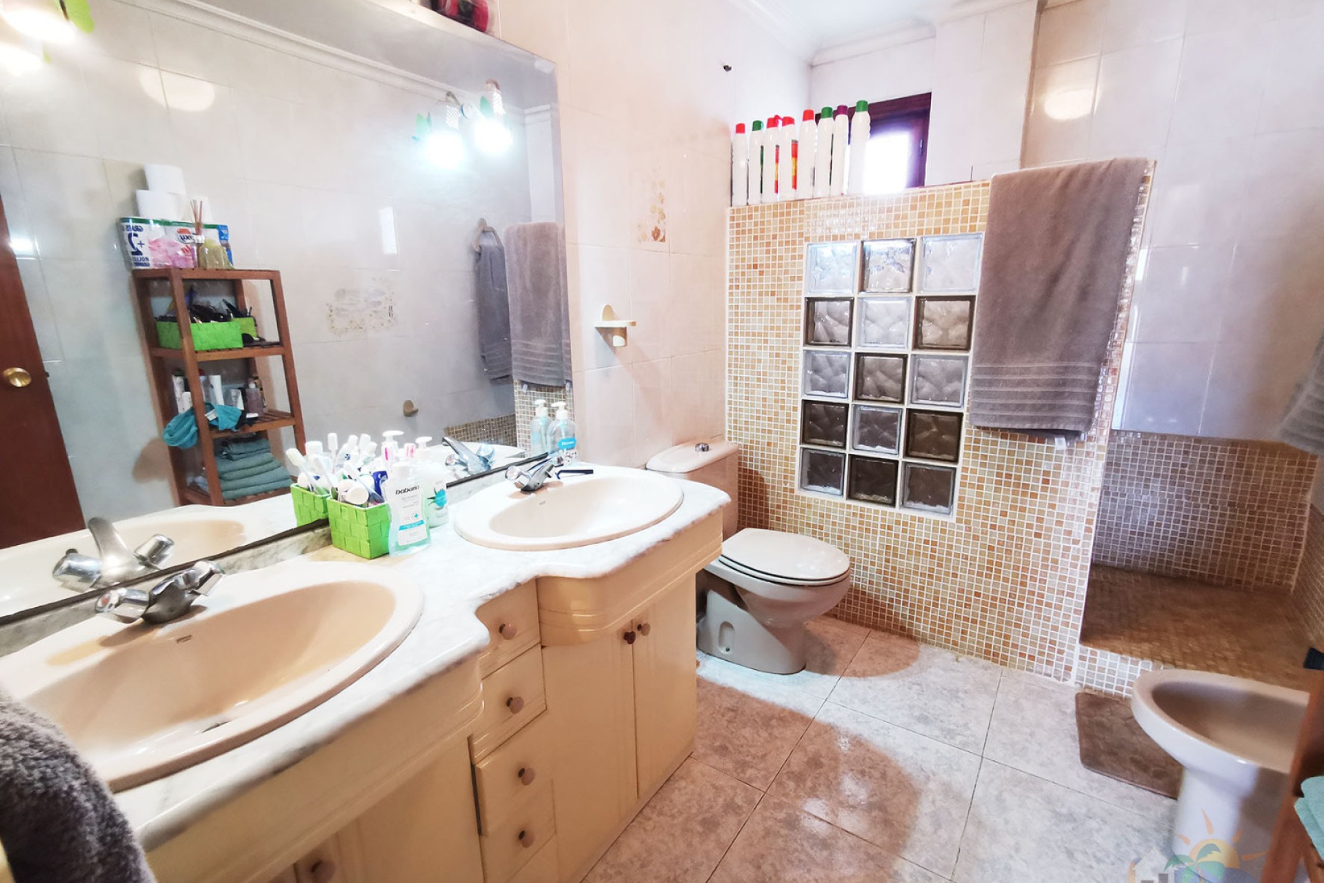 Venta - Chalet independiente - San Fulgencio - Urb. Oasis