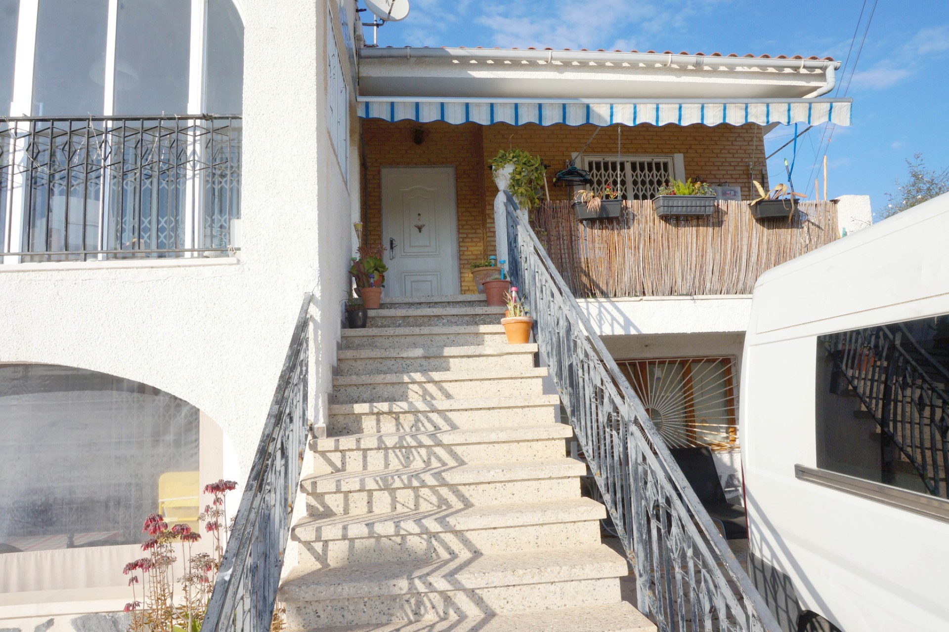 Venta - Chalet independiente - San Fulgencio - Urb. Oasis