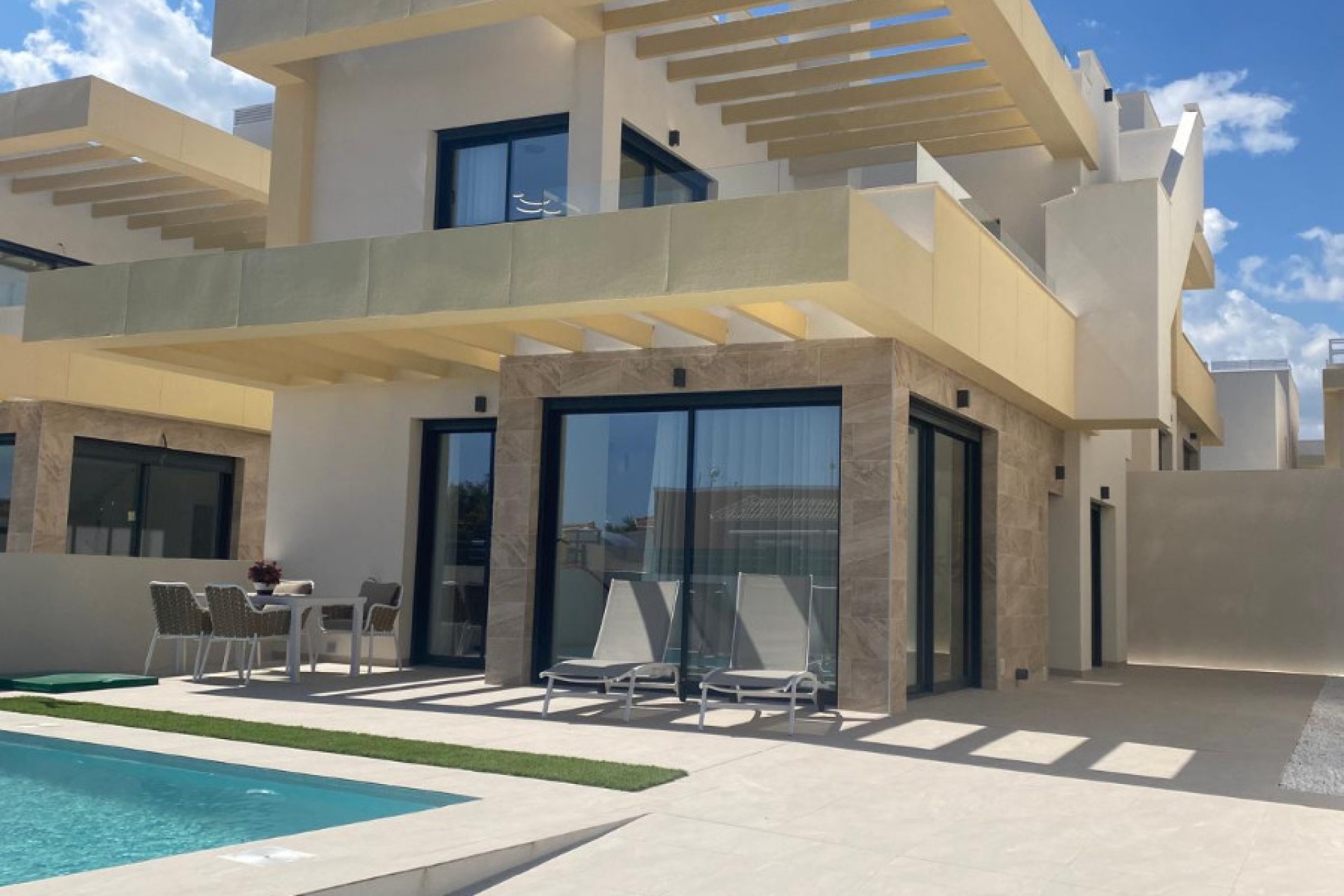 Venta - Villa - Los Montesinos - La Herrada