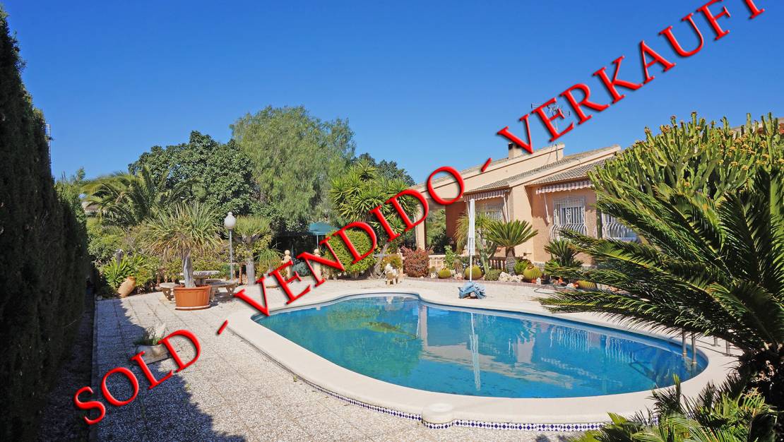 Venta - Villa - San Fulgencio - Urb. Oasis